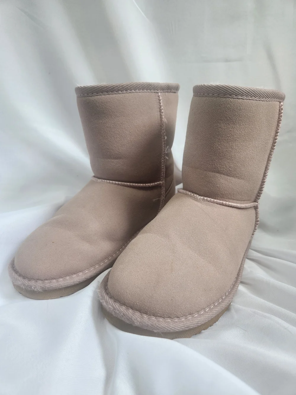 Dream Pairs Girls Faux-Fur Lined Boot in Dusty Rose